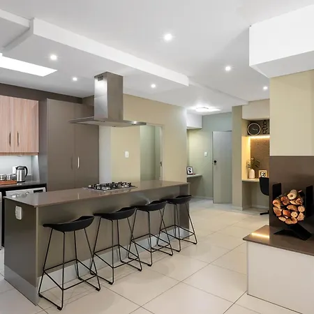 Cag The Hub Bryanston Apartment Johannesburg Exterior photo