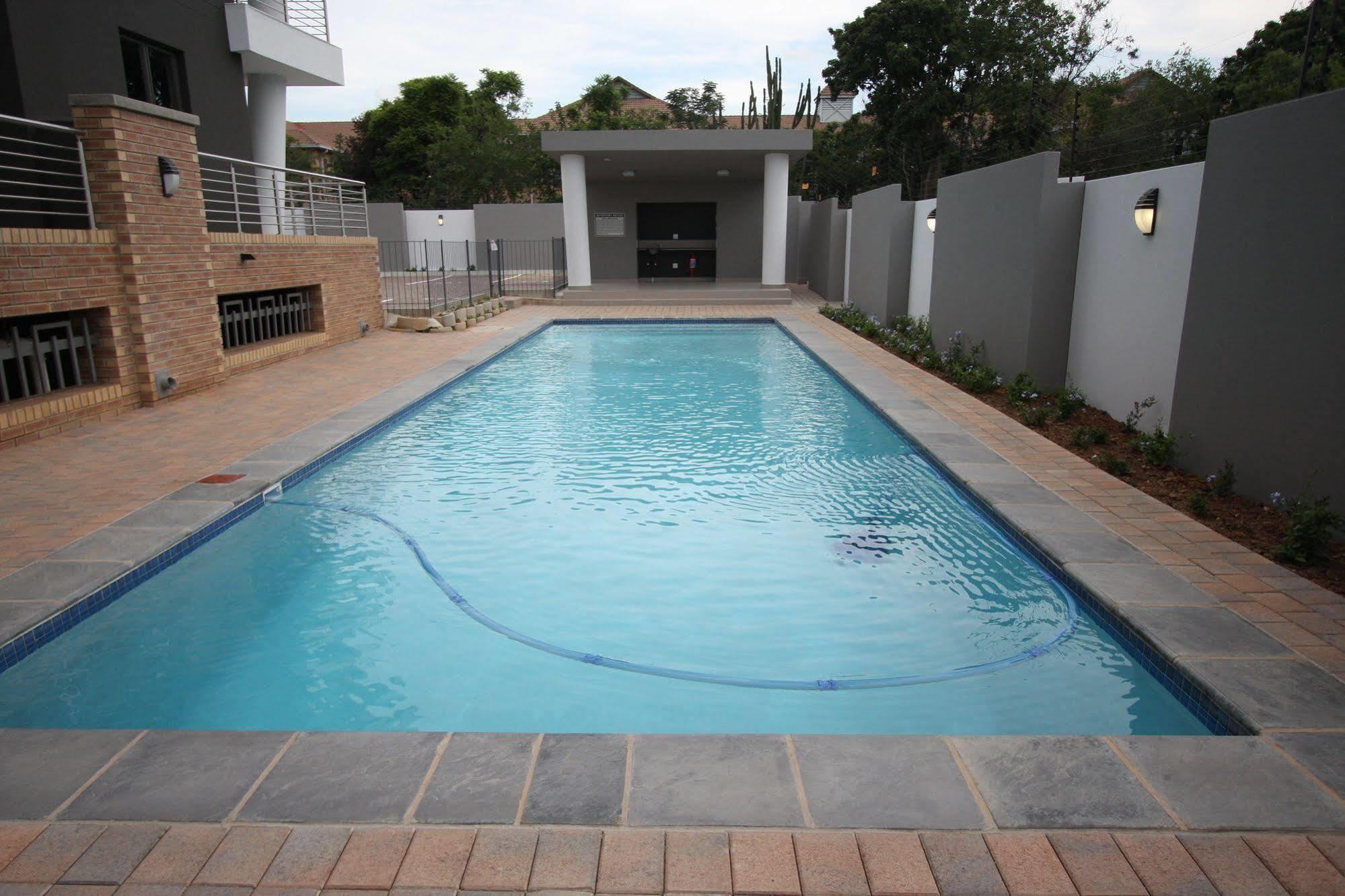 Apartment Cag The Hub Bryanston Johannesburg