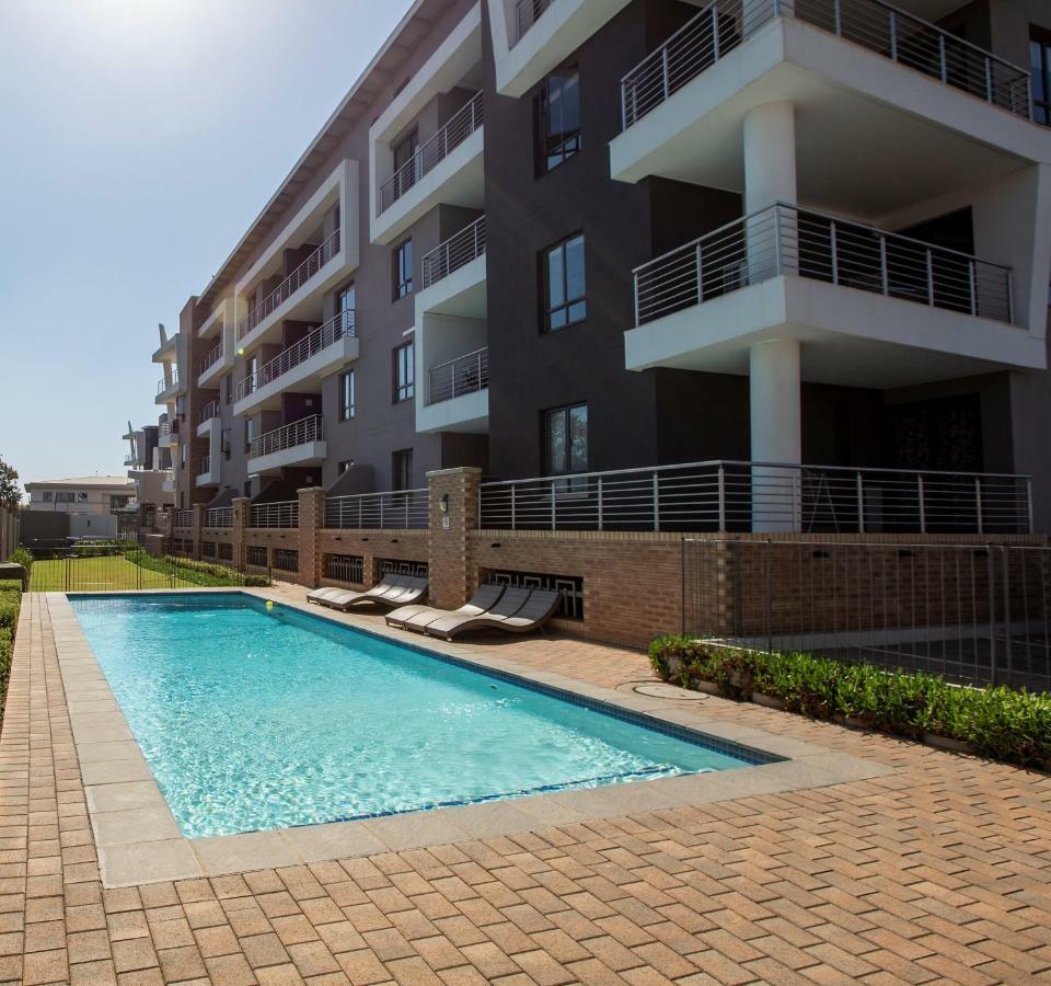 Apartment Cag The Hub Bryanston